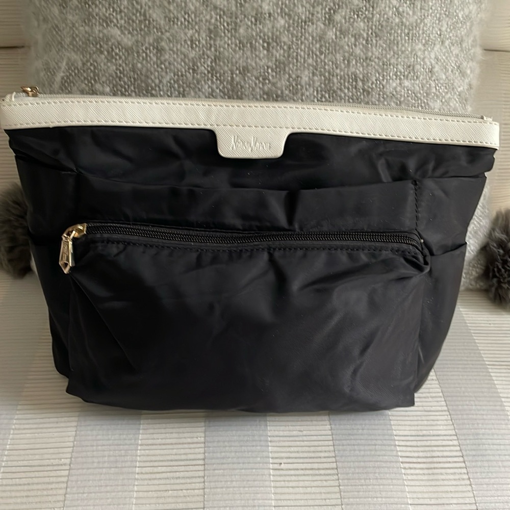Neiman Marcus black nylon utility/ cosmetic travel bag 13x8x3